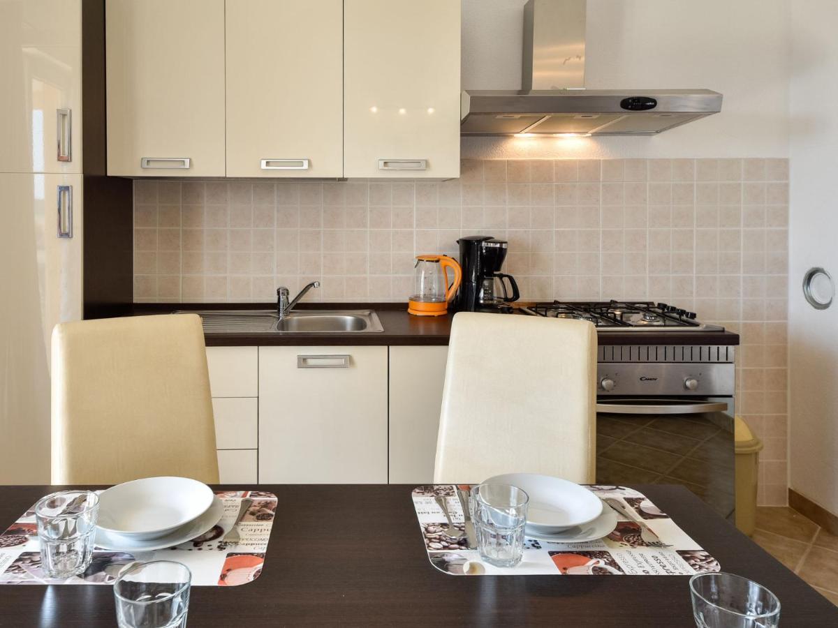 Apartment Milin-4 By Interhome イェゼラ エクステリア 写真